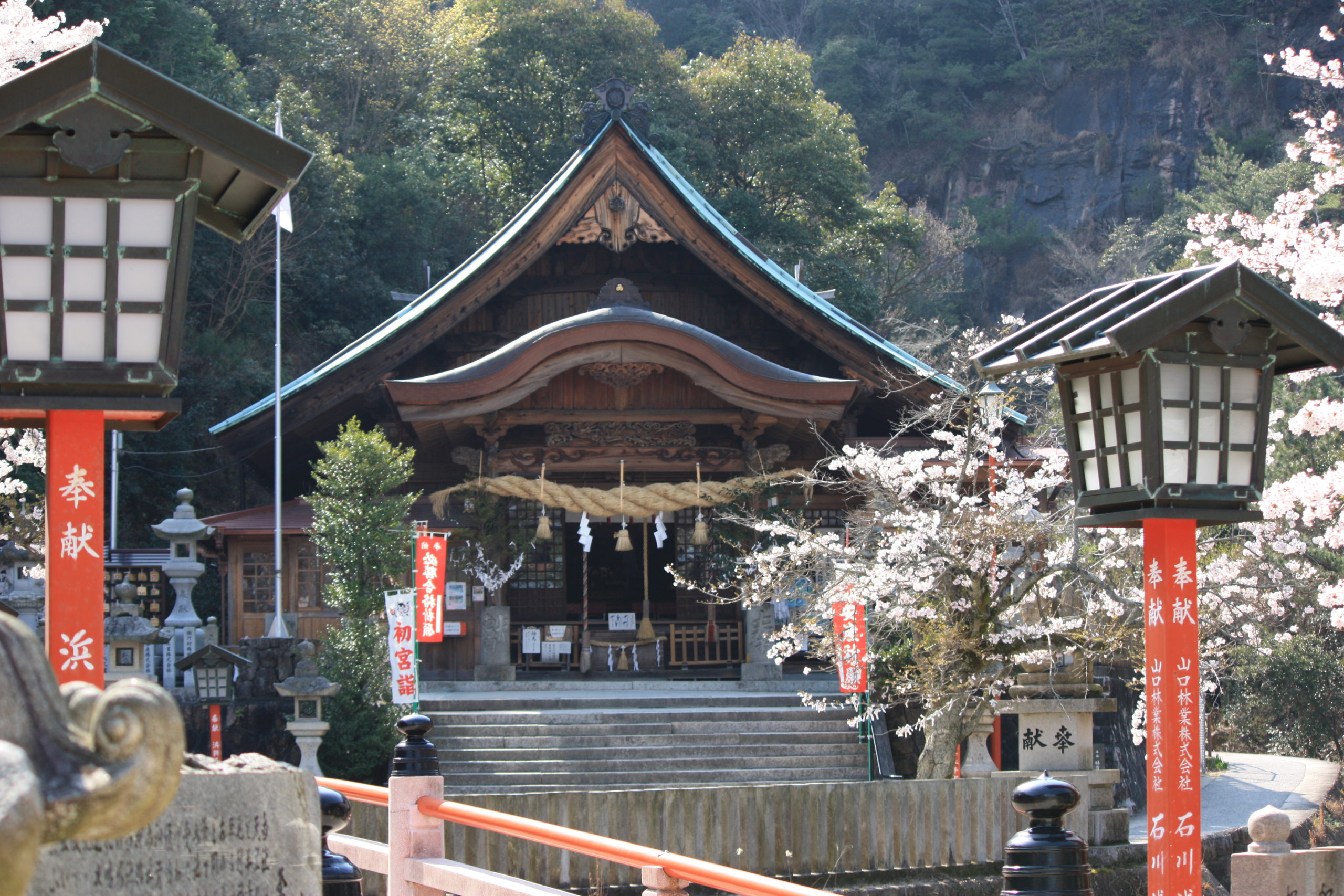 大頭神社 一般社団法人はつかいち観光協会